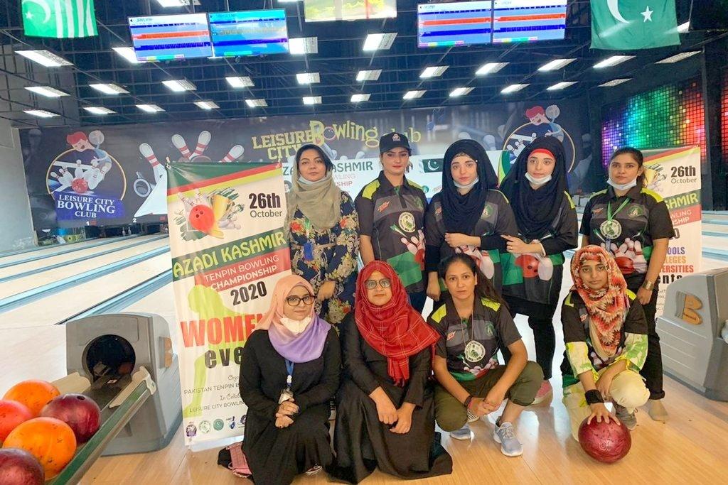 Amna Khan makes bang with Azadi Kashmir Tenpin Bowling Tournament 2020 women event title